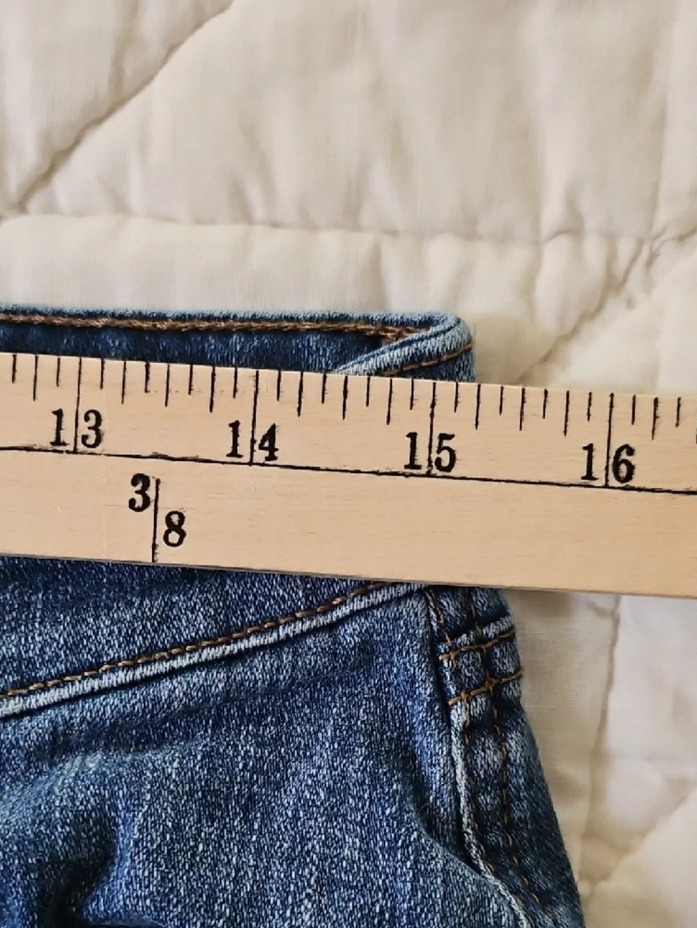 Style & Co. Curvy Skinny Leg- Floral Embroidered Jeans- Size 10 - Picture 4 of 11
